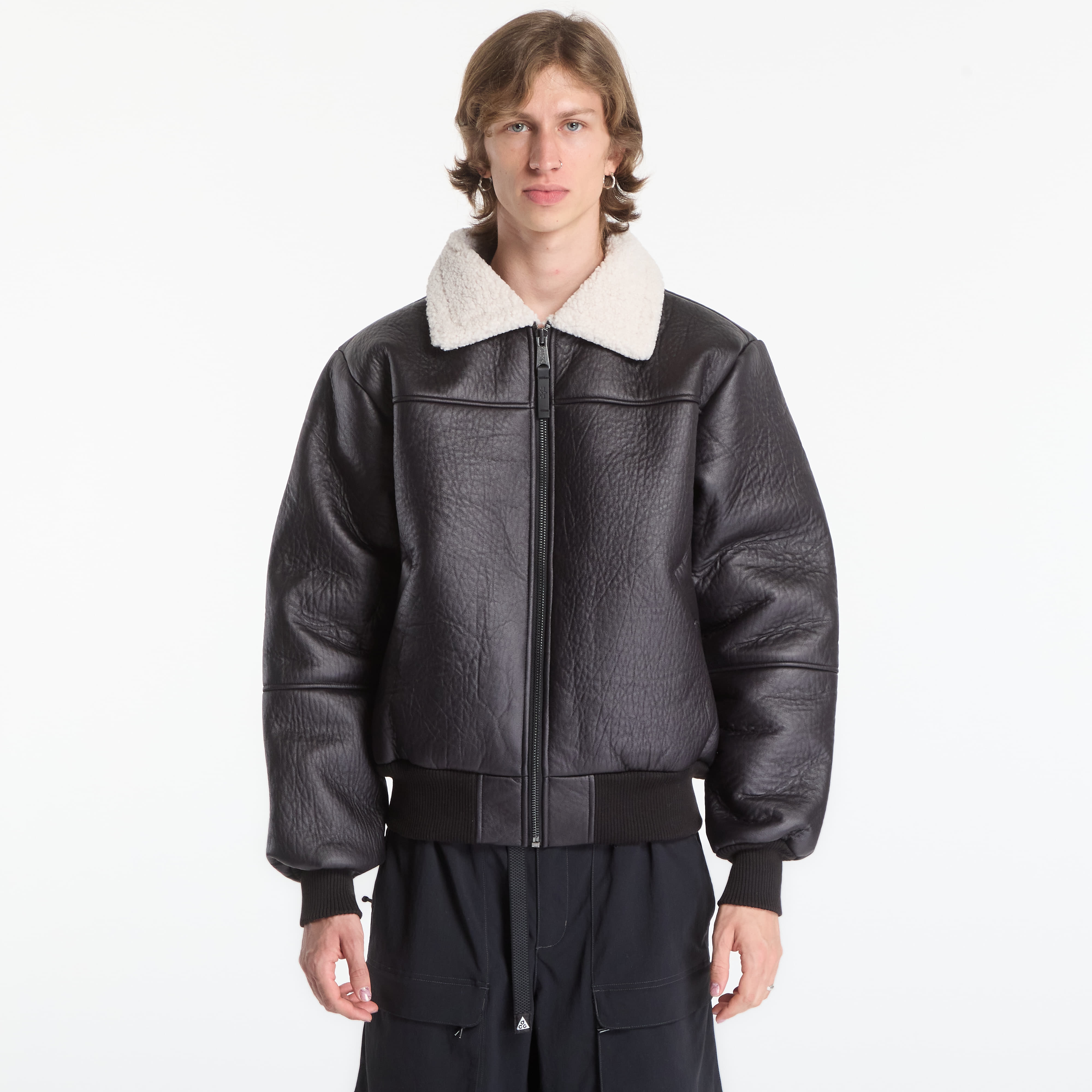 Яке Alpha Industries B-15 Modified Black S