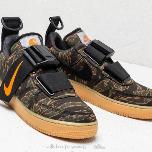 Chaussures et baskets homme Nike x Carhartt WIP Air Force 1 UT Low Premium  Camo Green/ Total Orange | Footshop