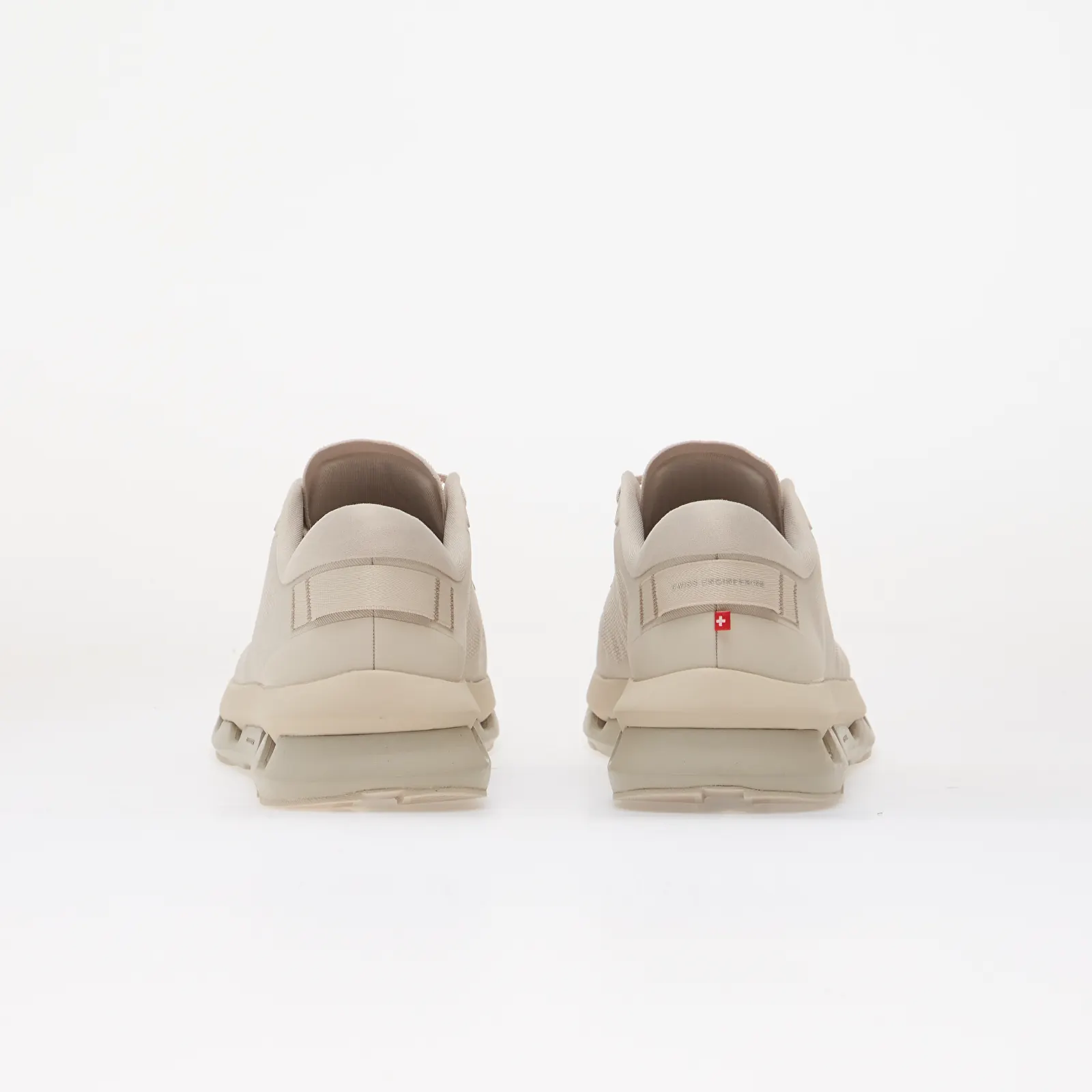 Chaussures et baskets femme On W Cloudzone Pearl/ Truffle