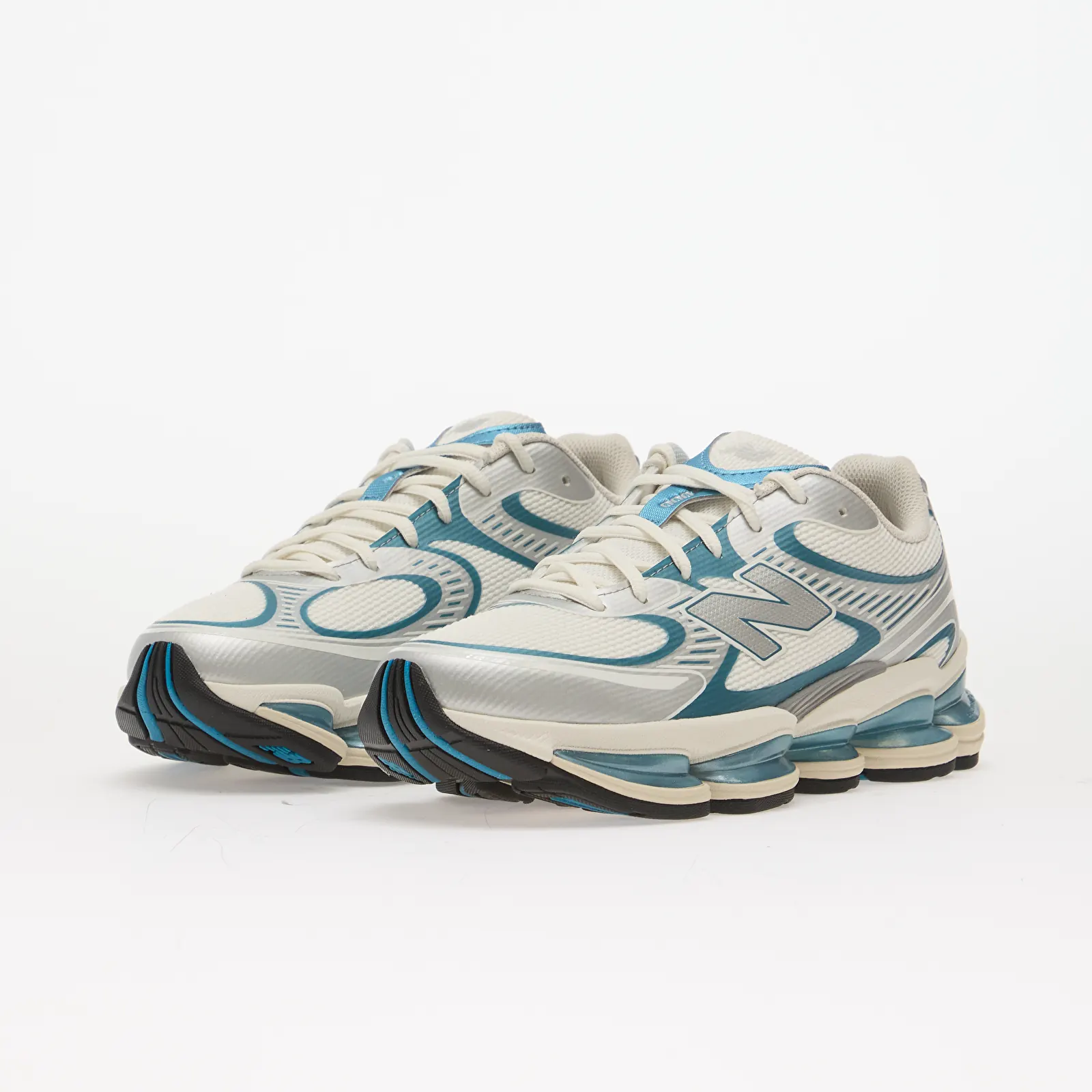 Chaussures et baskets homme New Balance 2000 Sea Salt/ Altitude Metallic