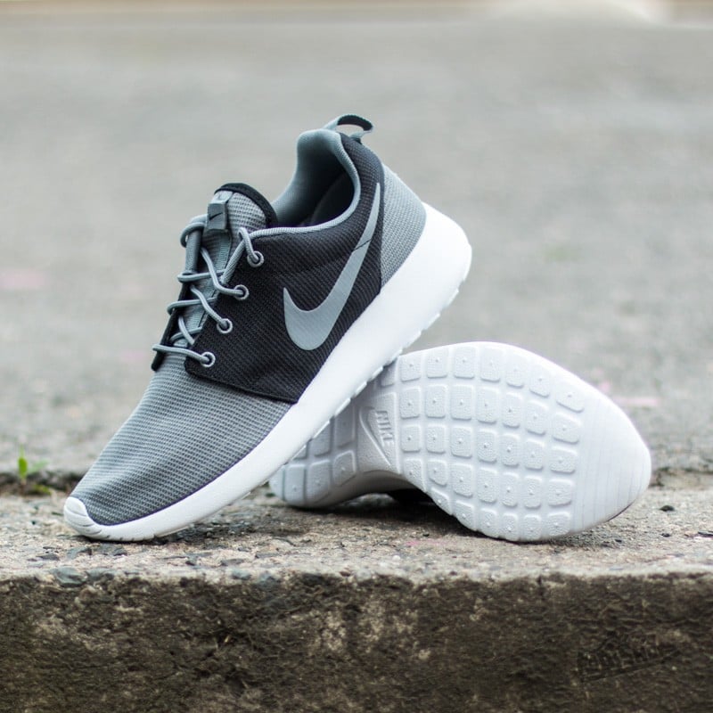Herren Sneaker und Schuhe Nike Rosherun Cool Grey/Black/White