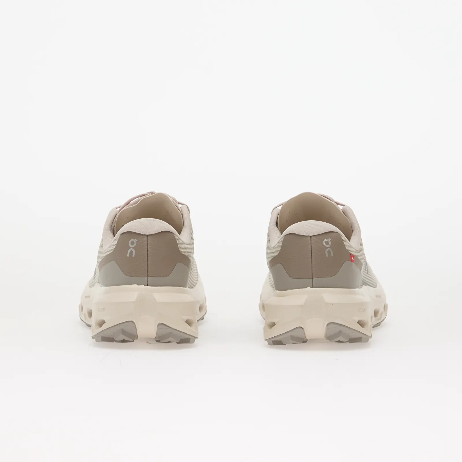 Chaussures et baskets femme On W Cloudvista 3 Pearl/ Cinder