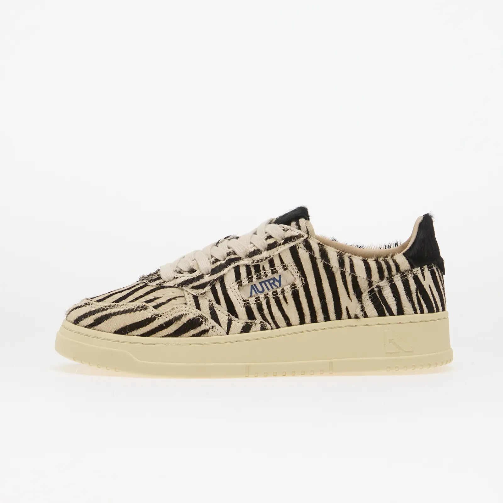 Женская обувь Autry Medalist Low Wom Pony/ Safari Zebra/ Blk