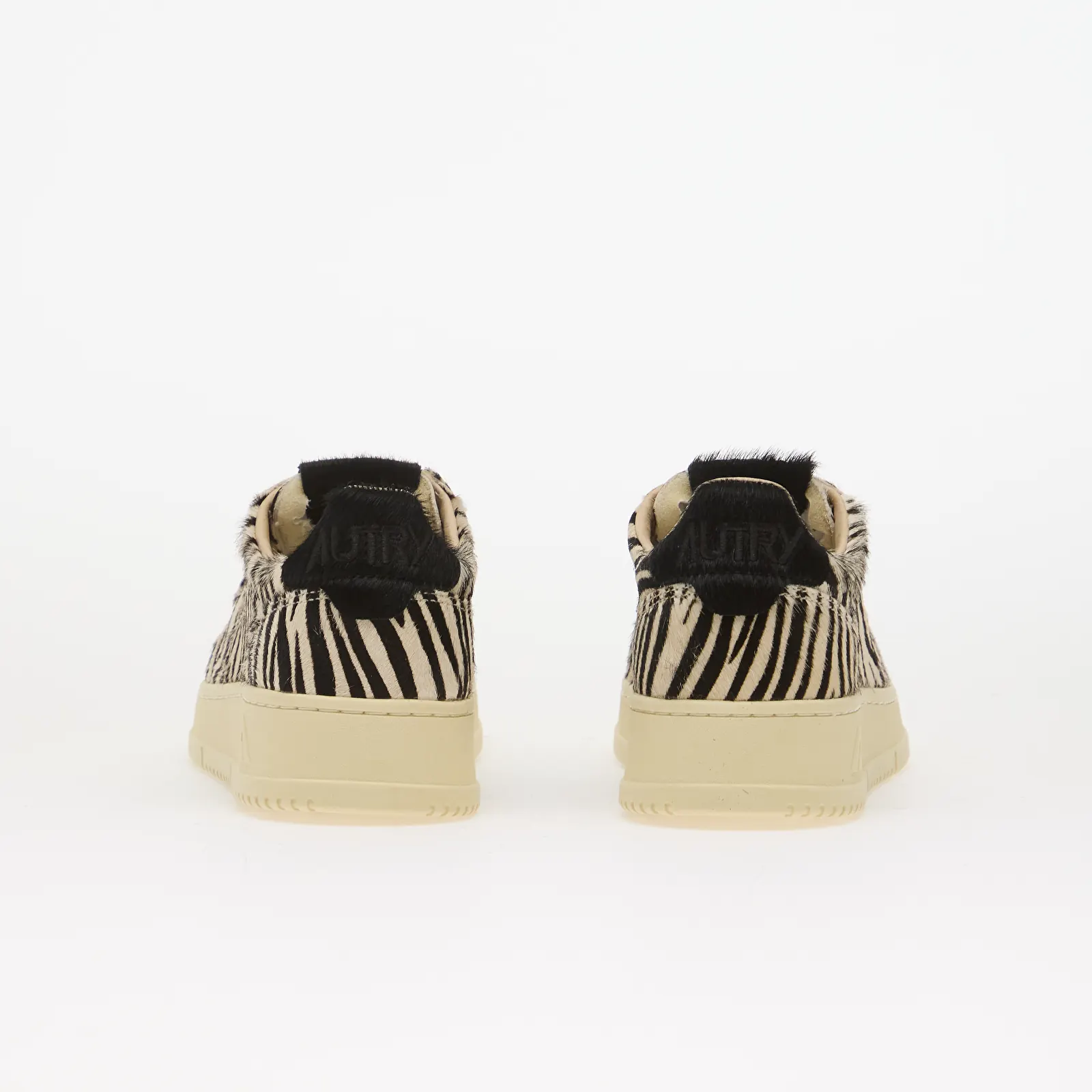 Женская обувь Autry Medalist Low Wom Pony/ Safari Zebra/ Blk