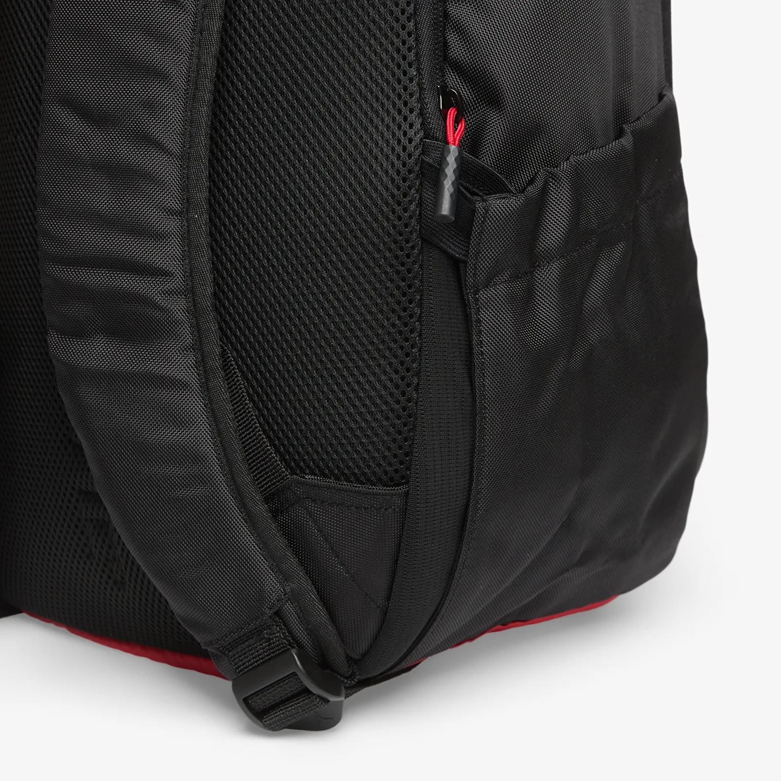 Ryggsekker for menn Jordan Element Backpack Black(Gym Red)