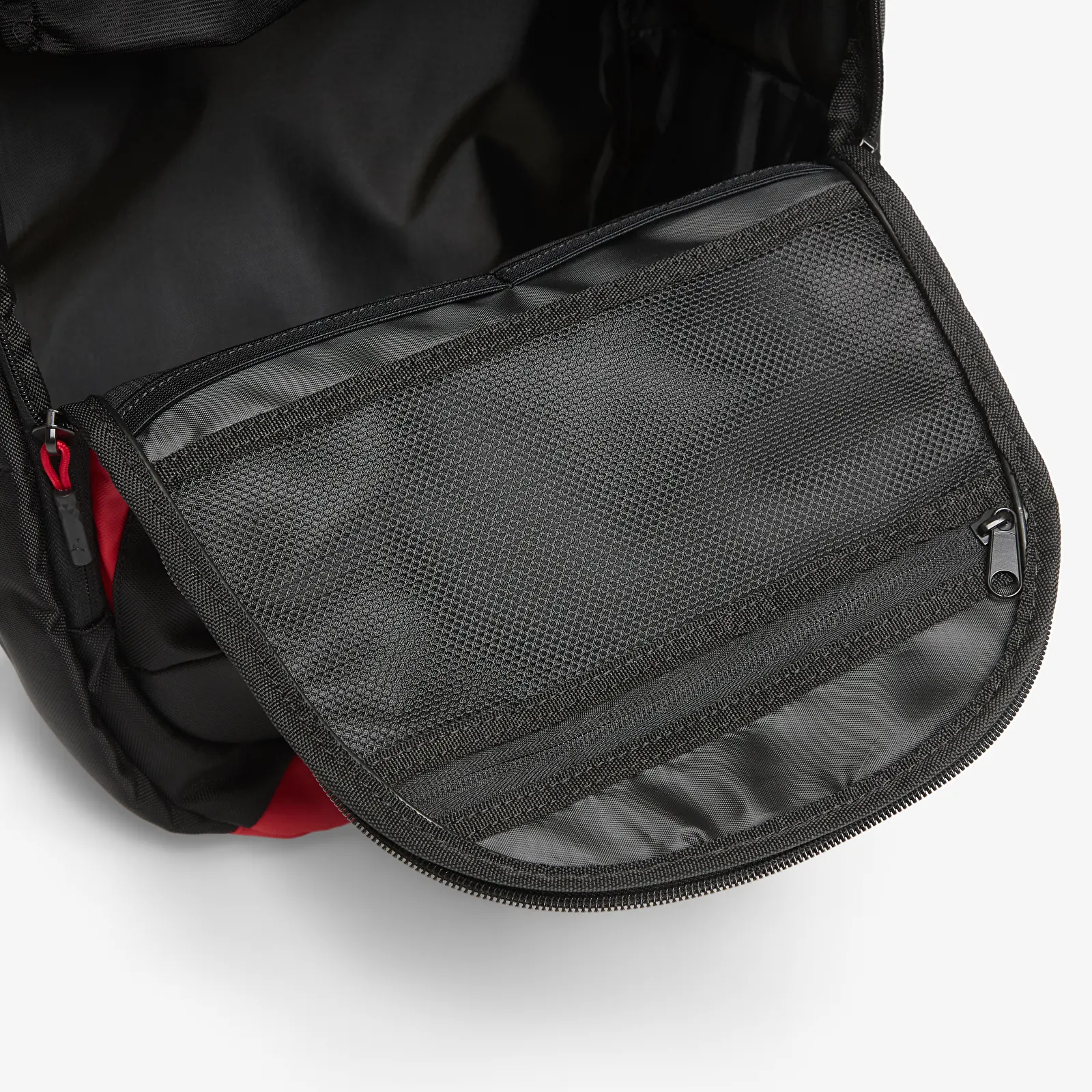 Ryggsekker for menn Jordan Element Backpack Black(Gym Red)