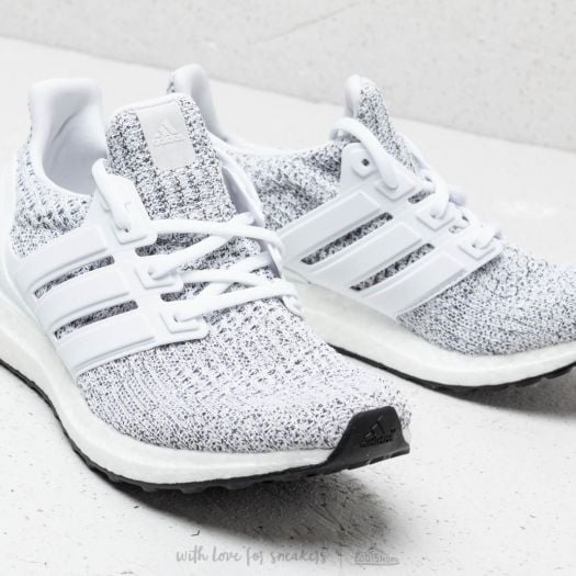 Ultra boost 4. non dyed white online