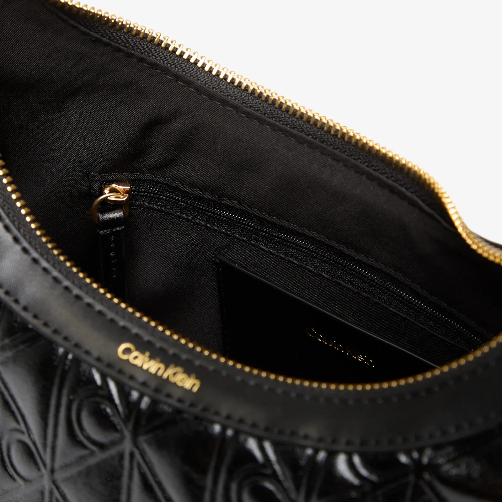 Kabelky Calvin Klein Emblem Aop Debossed Shoulder Bag Black