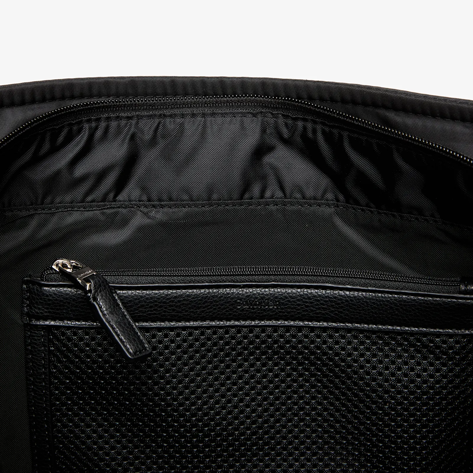 Men's Shoulder Bags Calvin Klein Ssnl Raised Logo Tote Black