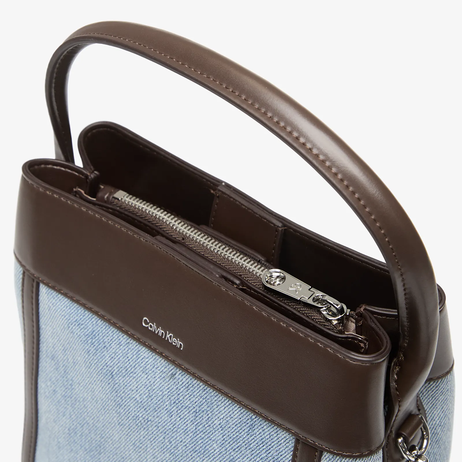 Handtassen Calvin Klein Ck Denim Bucket With Strap LIGHT WASH DENIM