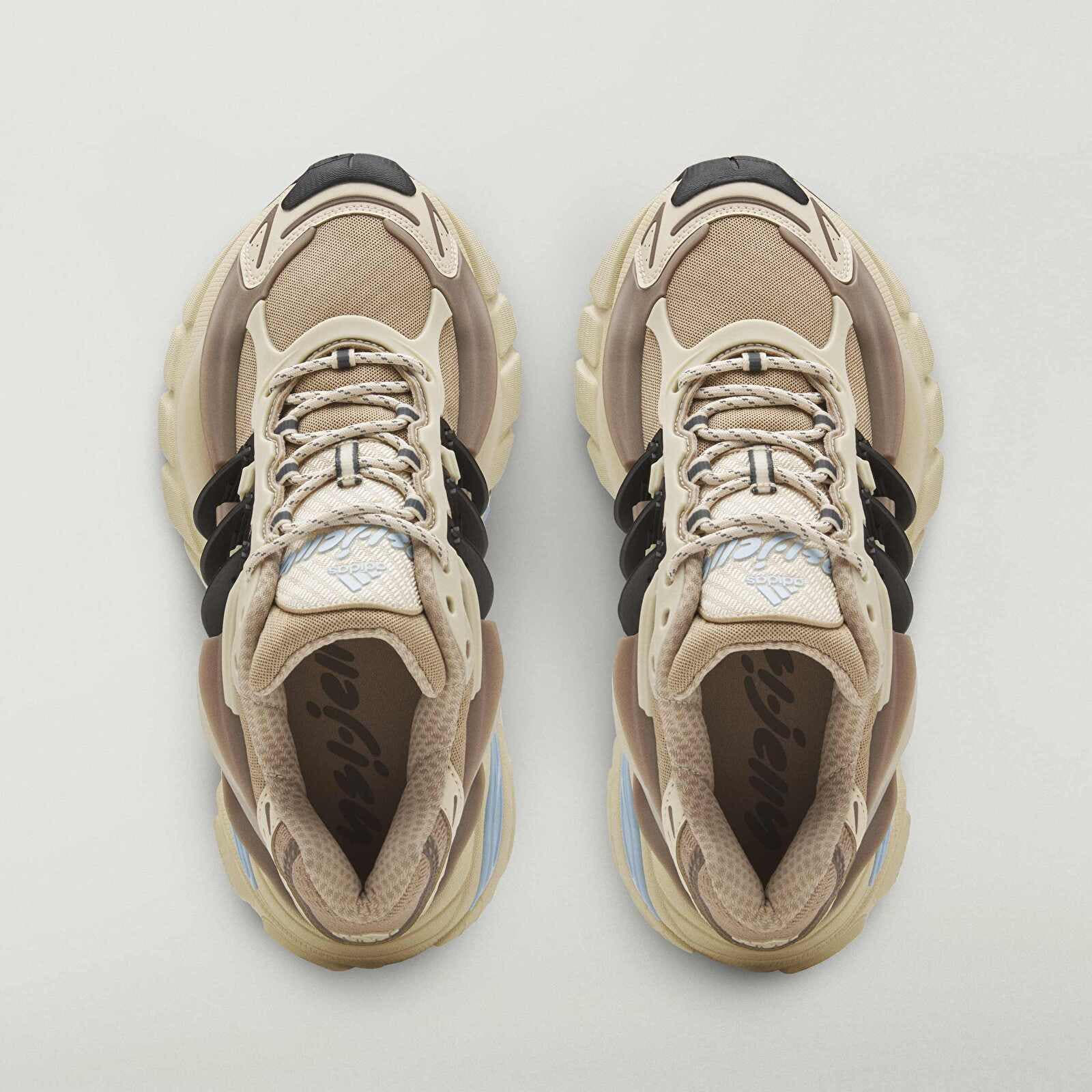 Herenschoenen adidas x Pharrell Williams Adistar Jellyfish Crystal Sand/ Trace Brown/ Core Black