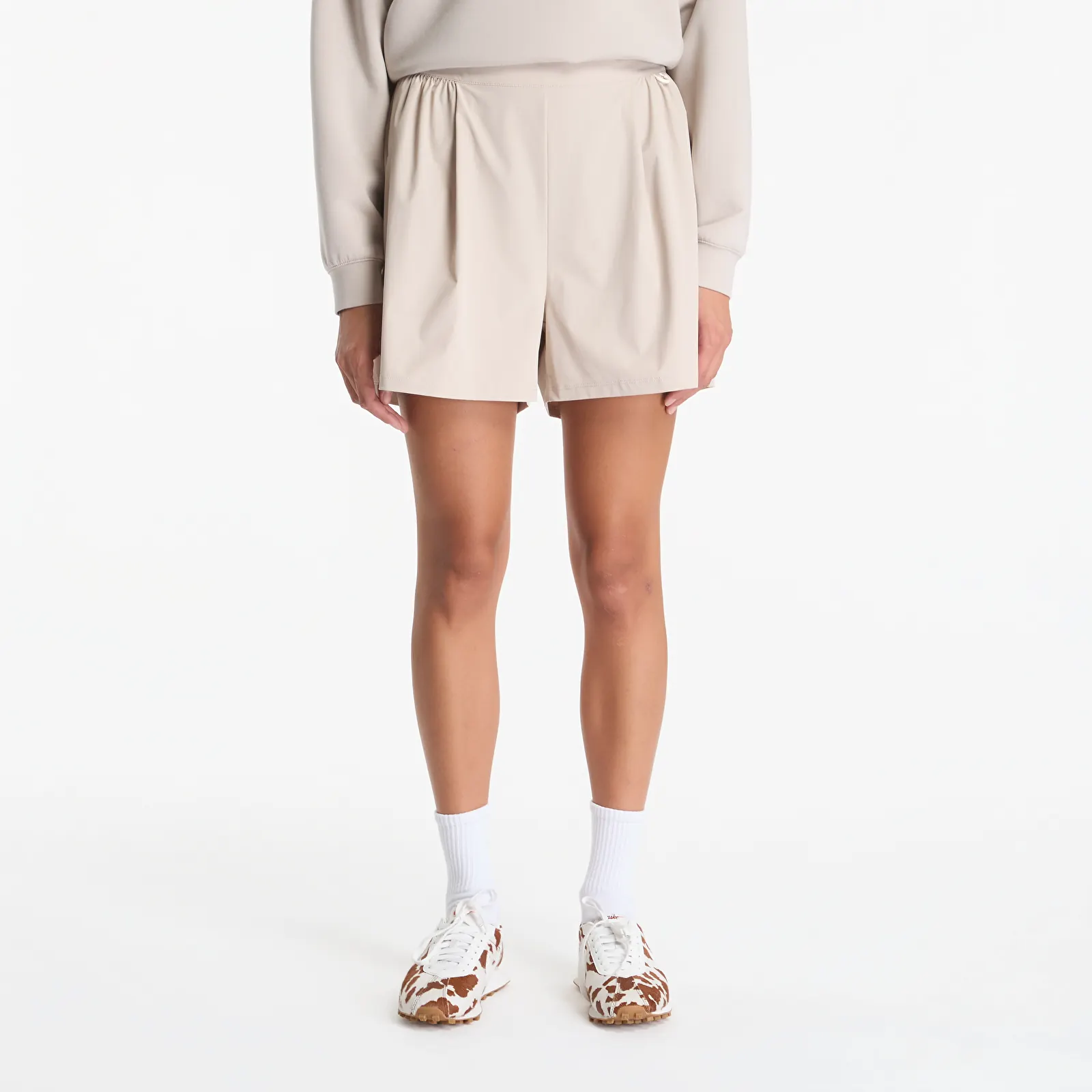 Women's shorts Nike 24.7 PerfectStretch Women's Dri-FIT High-Waisted Shorts Cream Ii/ Cream Ii/ Cream Ii/ College Grey