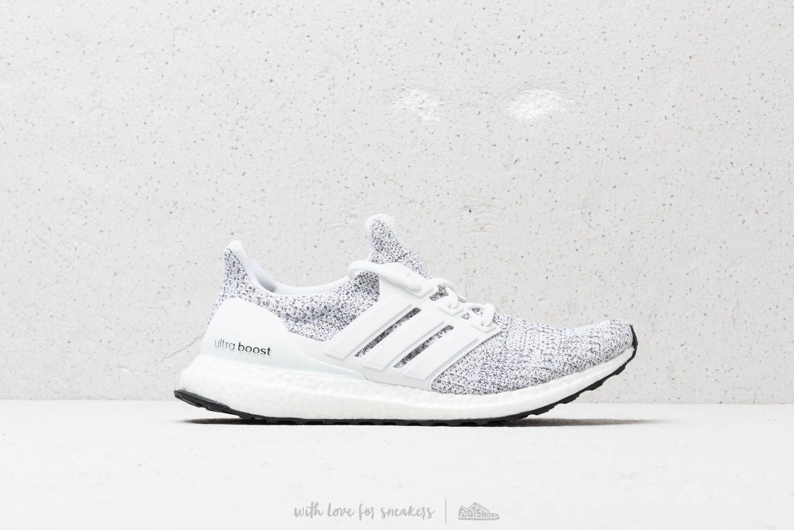 Ultra boost on sale non-dyed/white/grey six