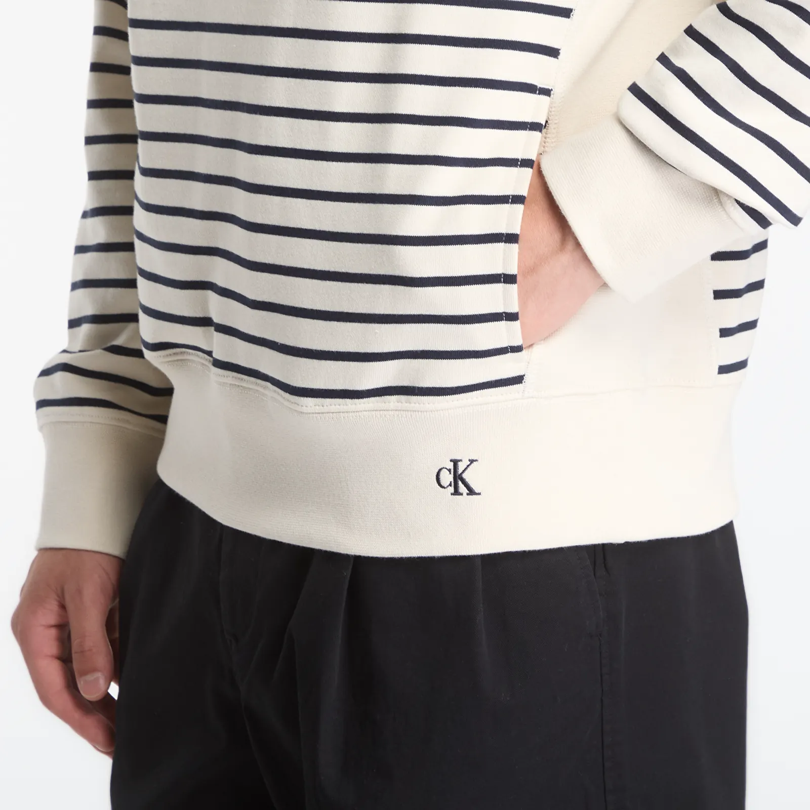 Meeste kapuutsiga dressid Calvin Klein Jeans Ls Ez Strip Premium Terry Quarter Zip Tofu