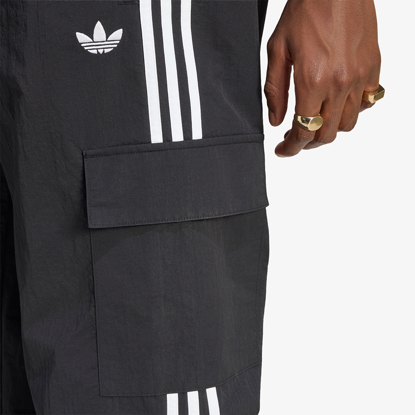 Bikses adidas Adicolor Classics 3-STRIPES Cargo Black/ White