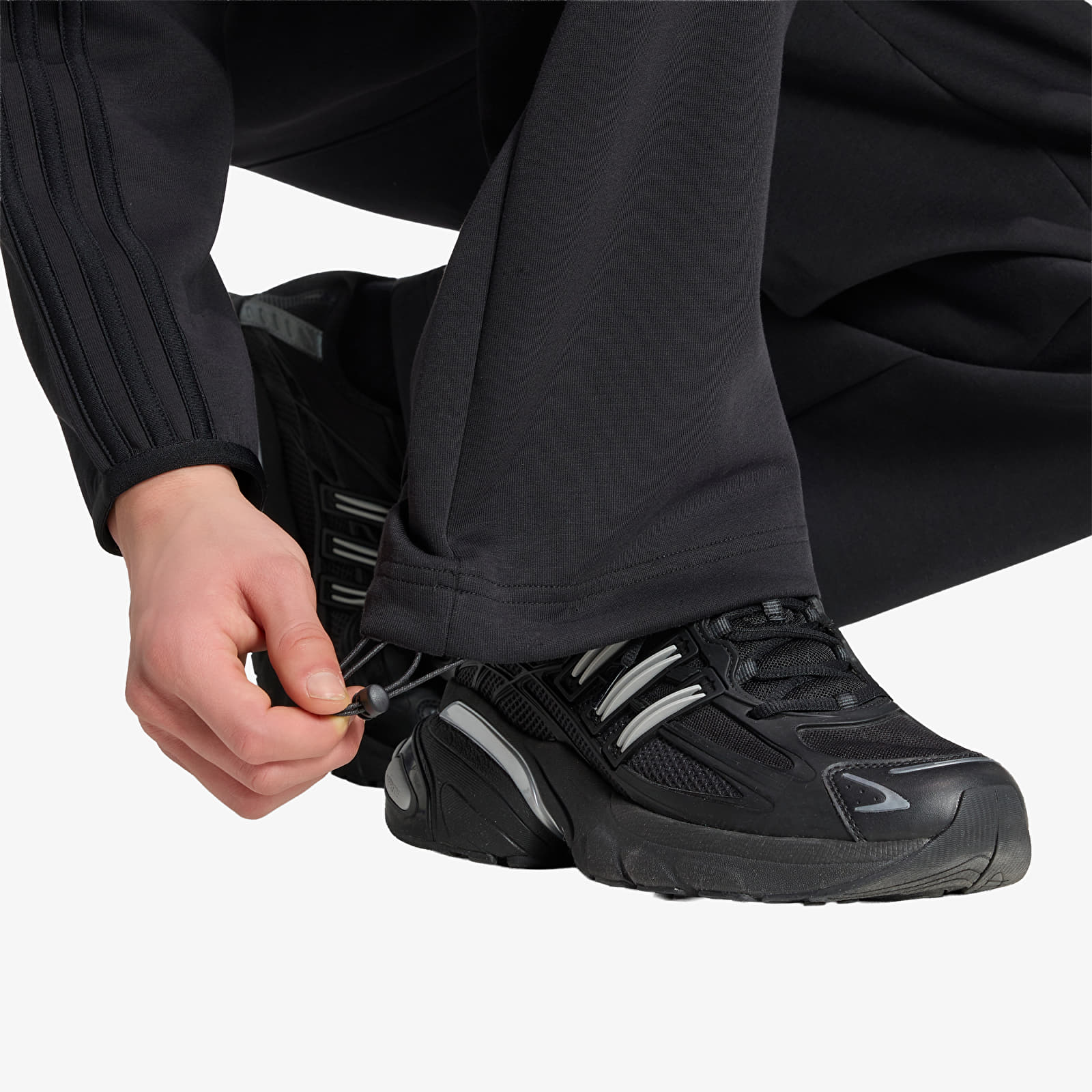 Jogger bikses adidas Spacer Teamgeist 26 Cutline Open Hem Black