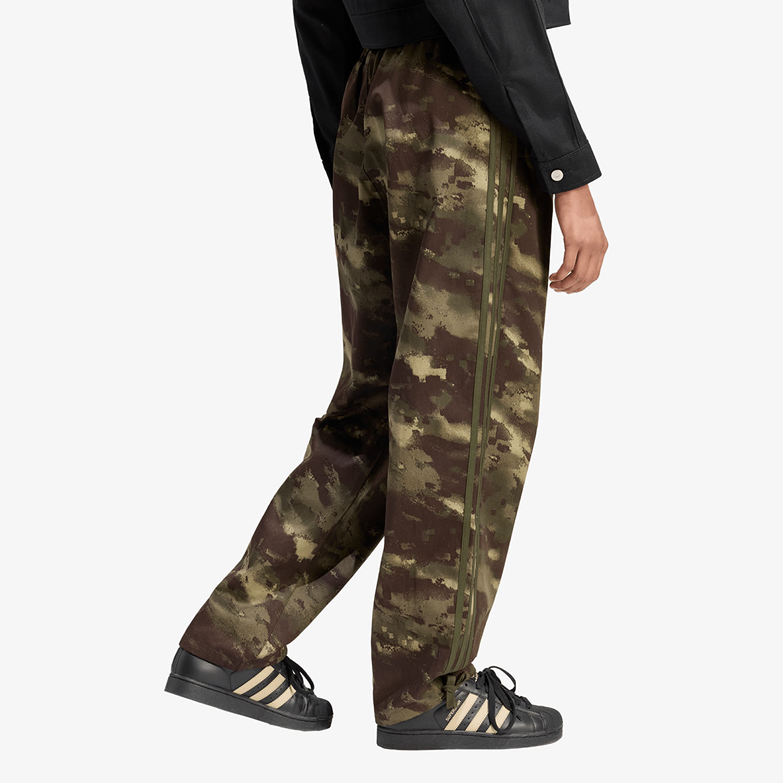 Nohavice adidas Cargo Pant Oversized Multicolor/ Night Cargo