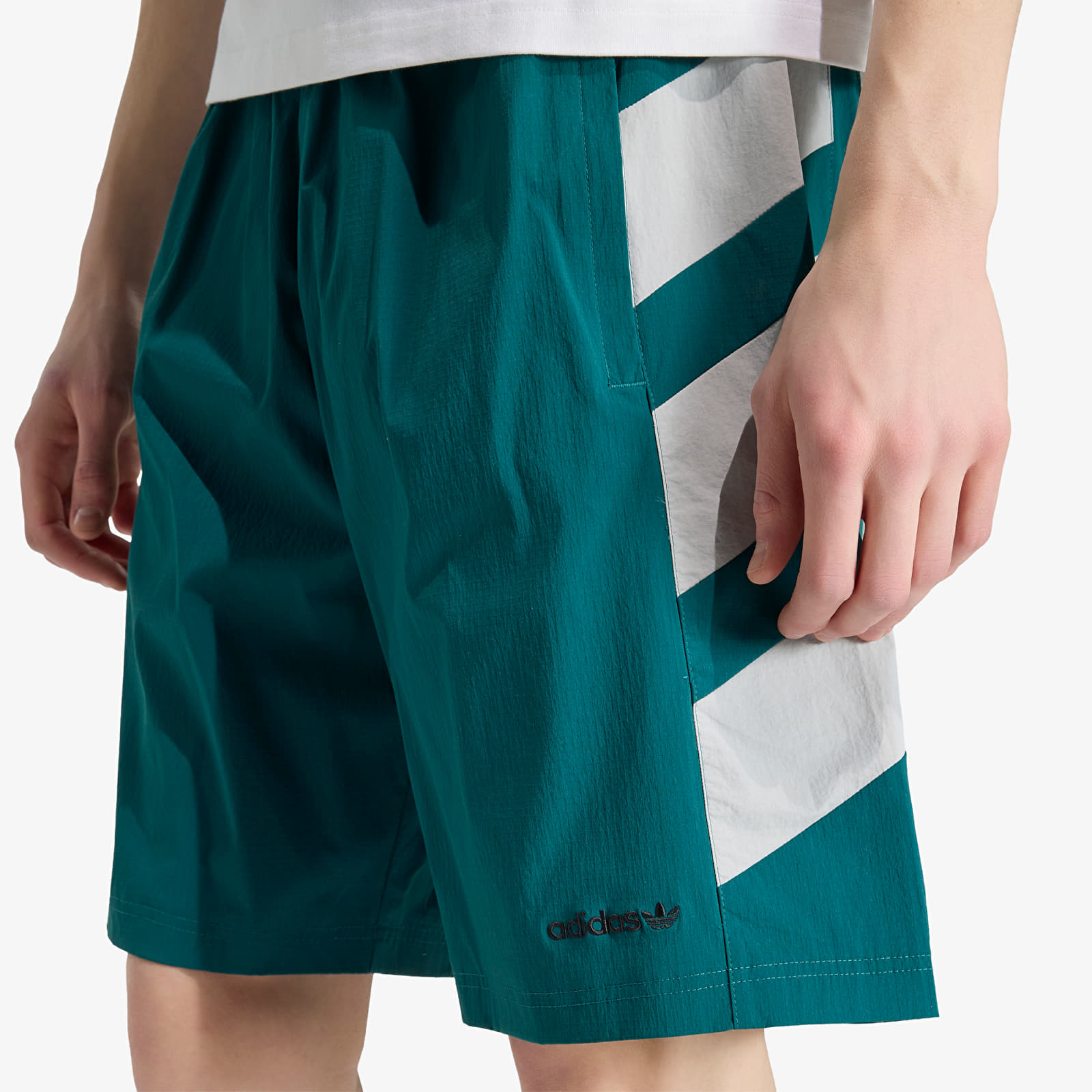 Kratke hlače adidas Adicolor Double Blocked Shorts Rich Green