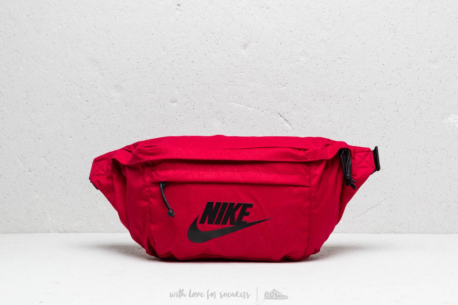 Bags backpacks Nike Sportswear Heritage Hip Pack Cherry Red Footshop