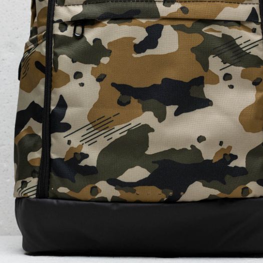 nike brasilia xl camo backpack