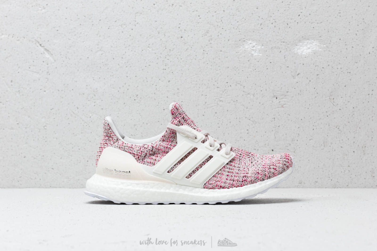 Pink static ultra boost cheap
