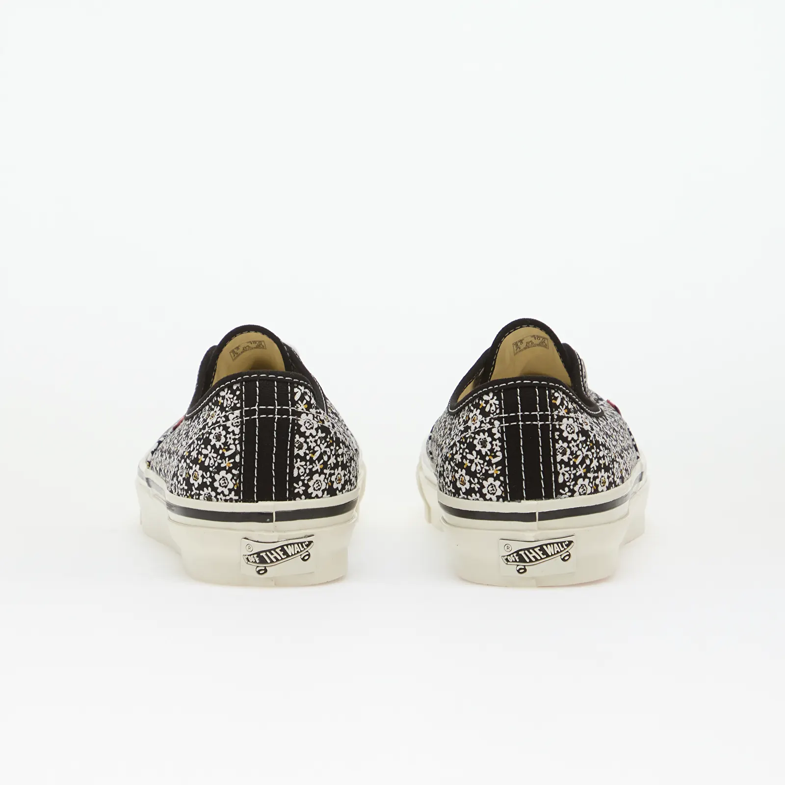 Мужская обувь Vans LX Authentic 44 Black/White