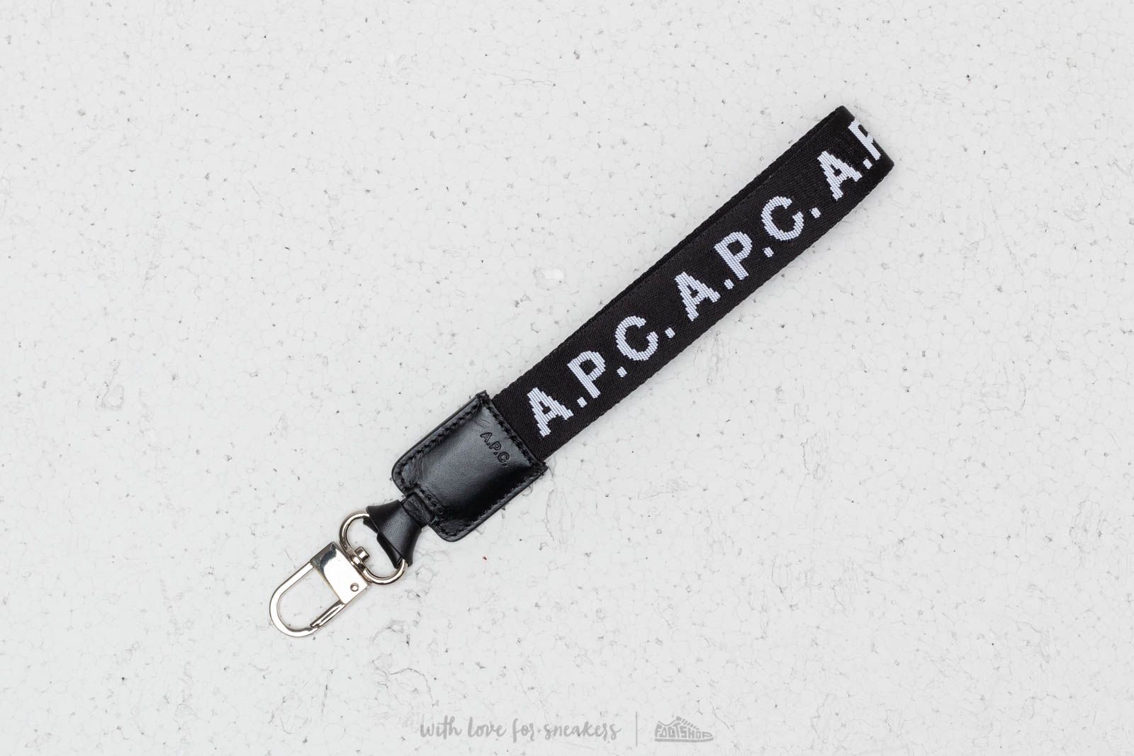Other accessories A.P.C. Clefs Logo Keychain Black | Footshop