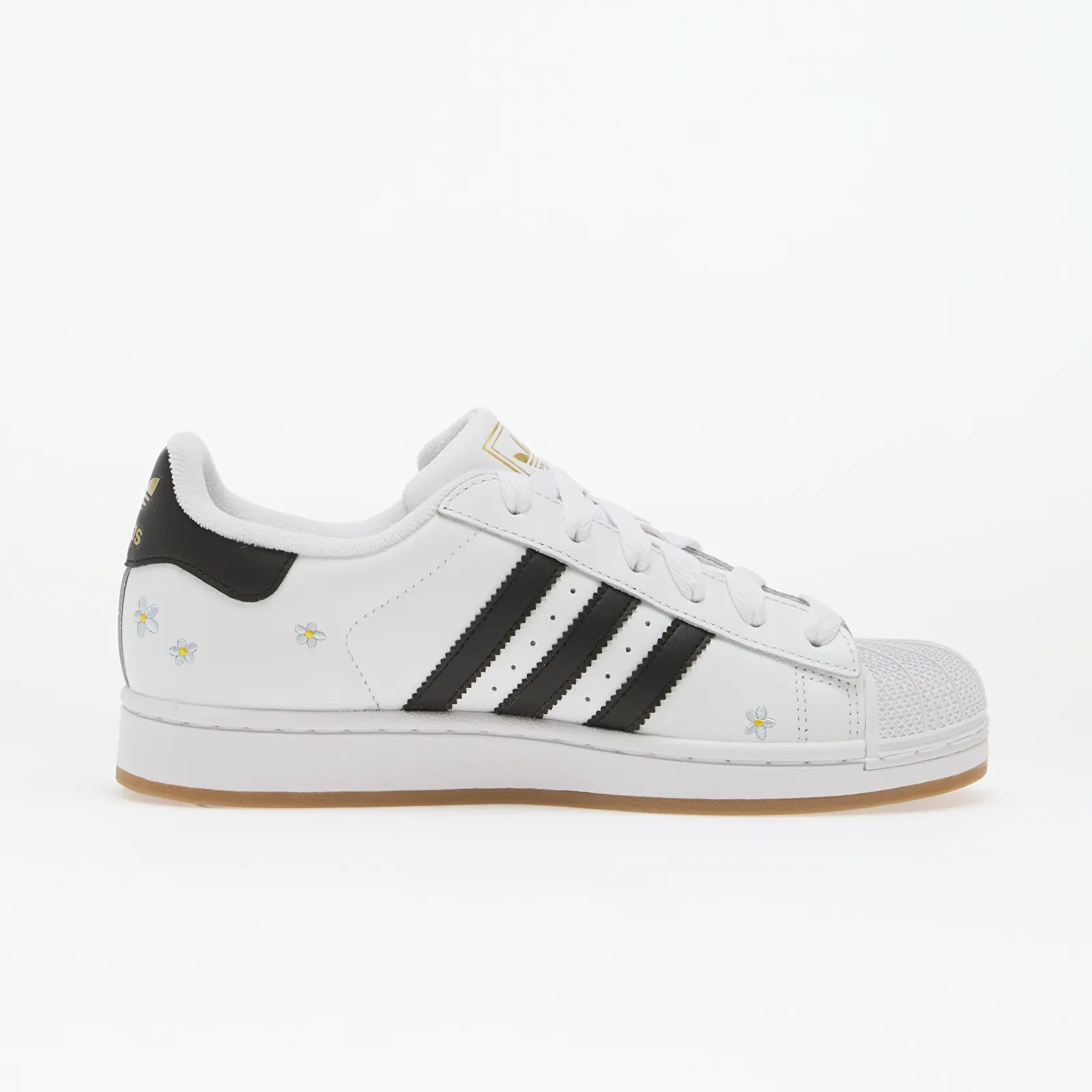 Čevlji adidas Superstar II Ftwr White/ Core Black/ Gum4