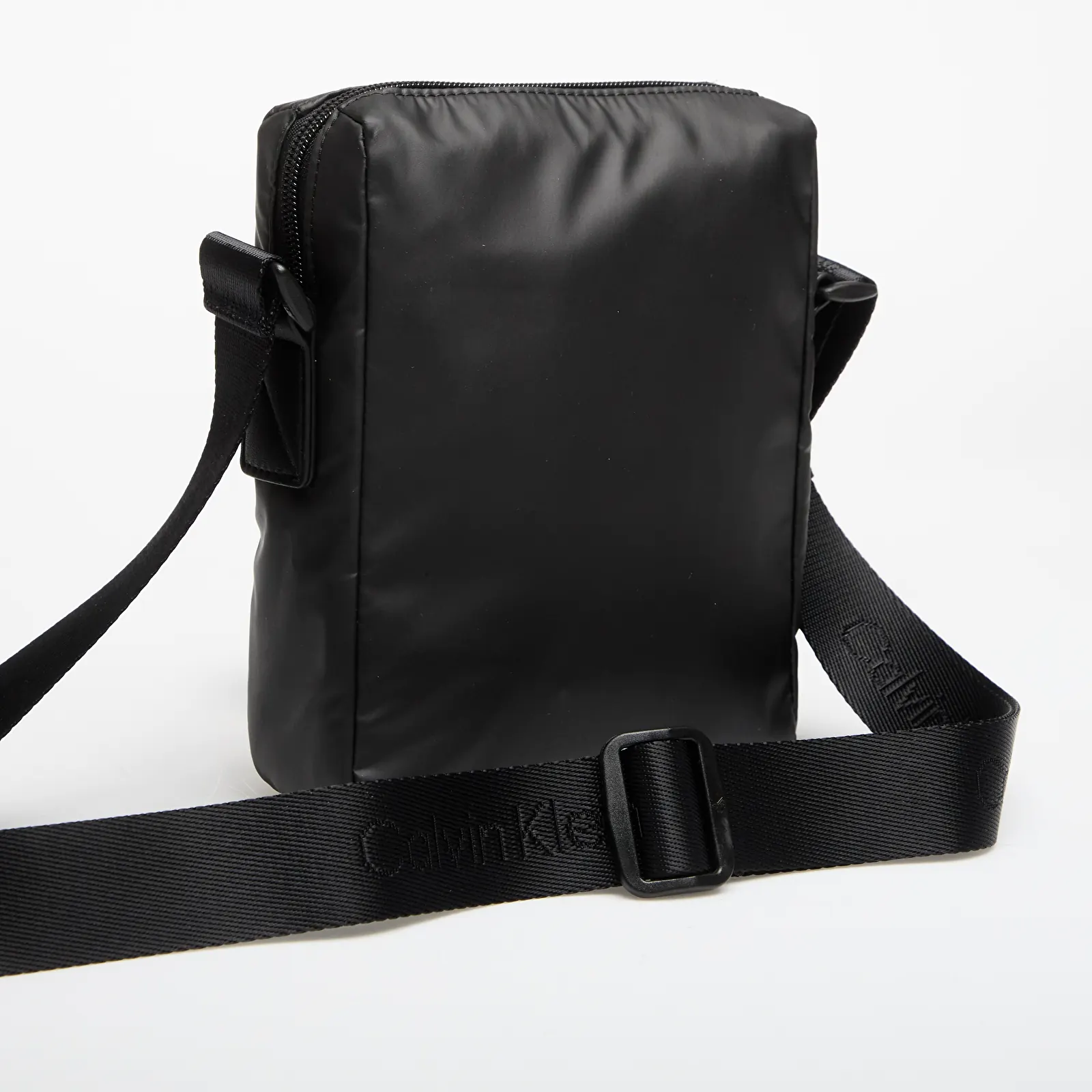 Crossbody bags Calvin Klein Rubberized Reporter Black
