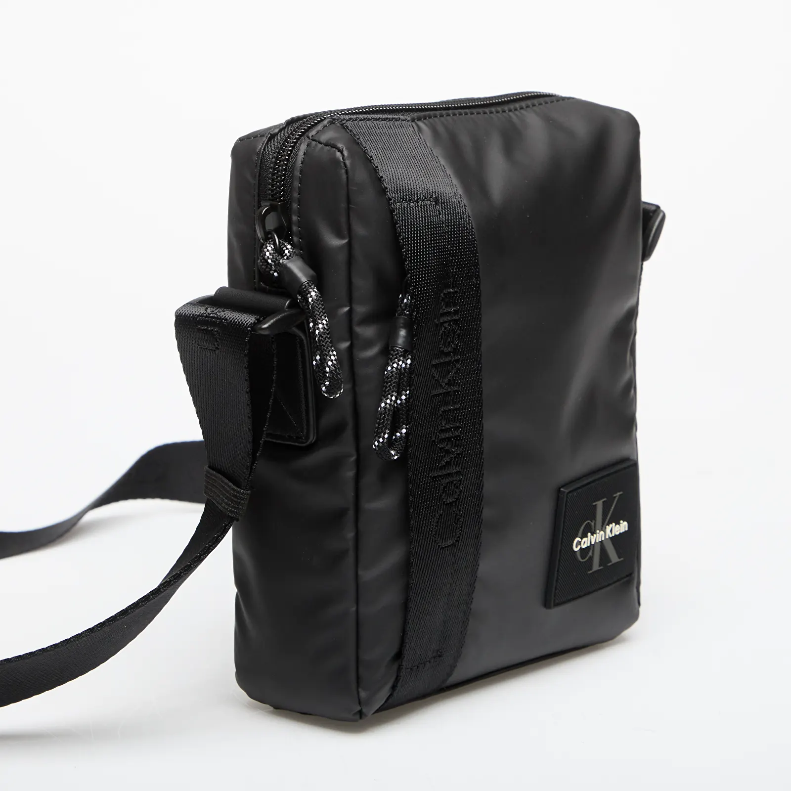 Crossbody bags Calvin Klein Rubberized Reporter Black