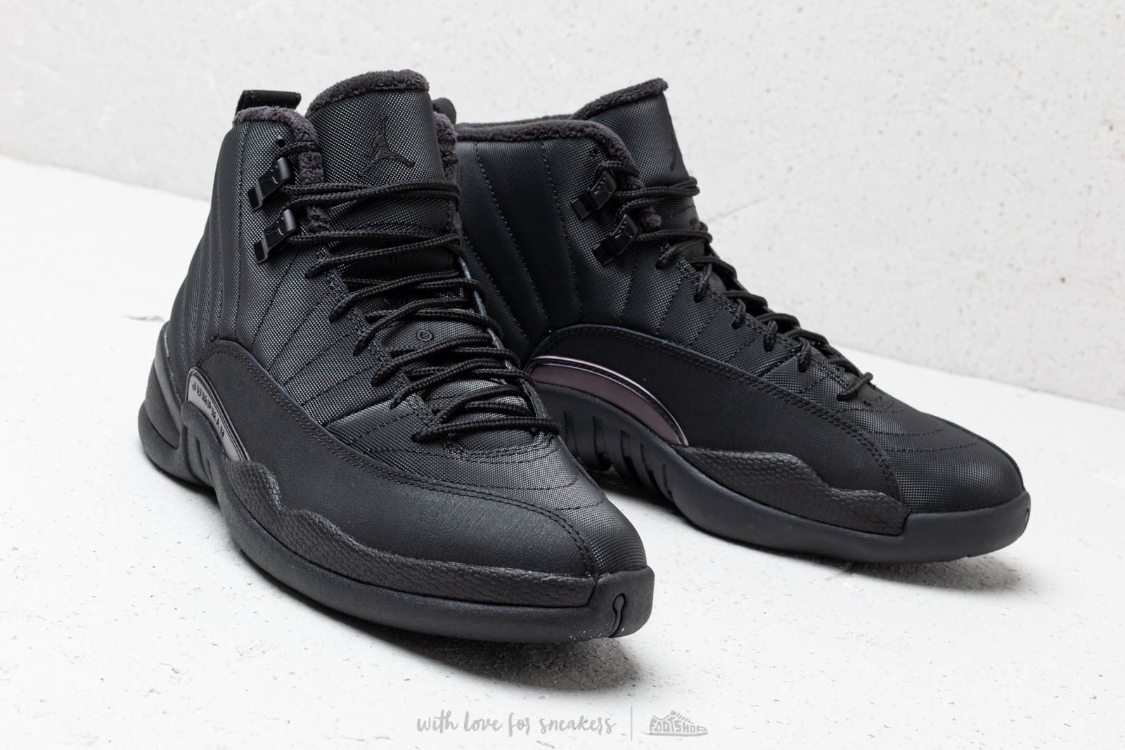 Men s shoes Air Jordan 12 Winterized Triple Black Black Black Anthracite Footshop