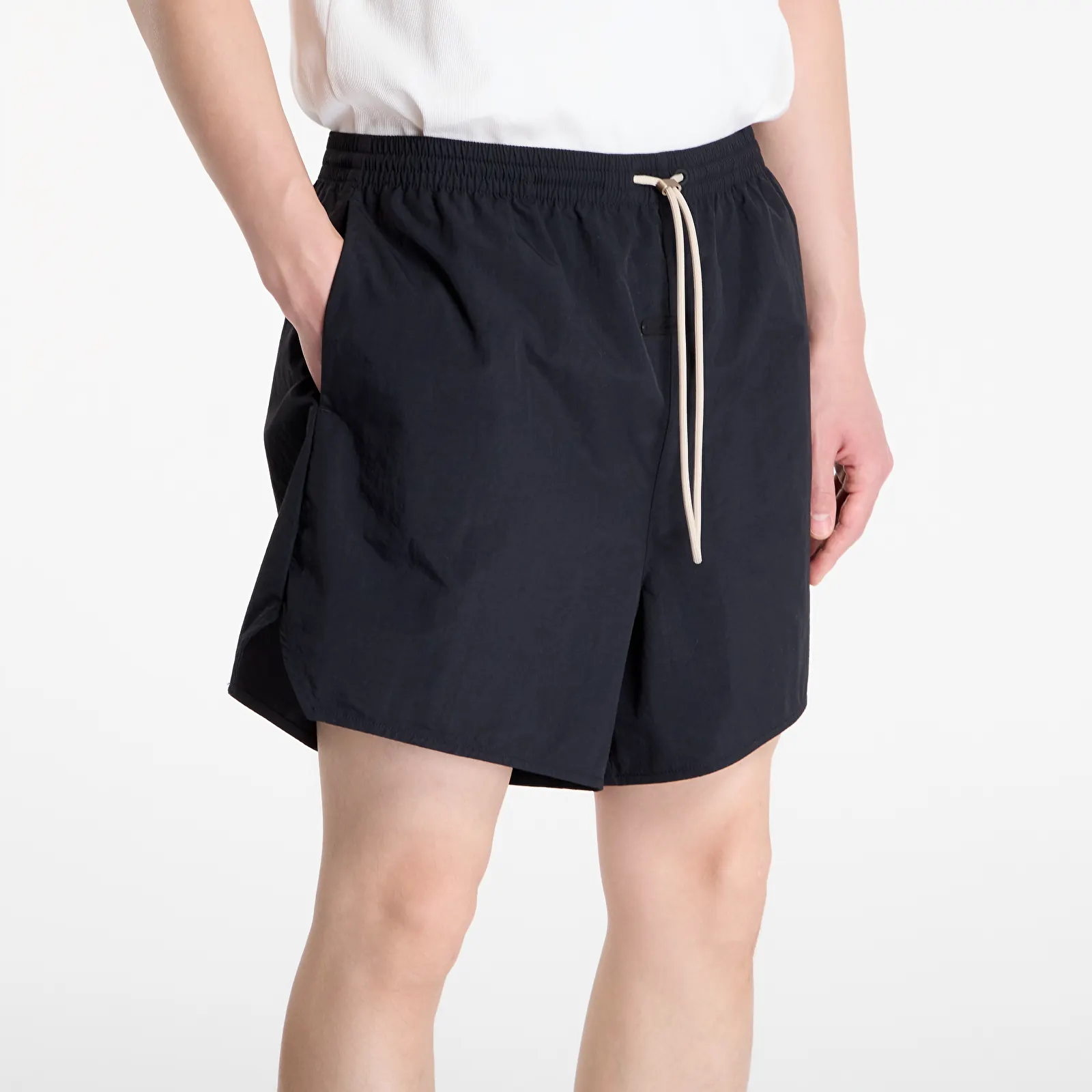 Peldkostīms Fear Of God Essentials Swim Short Vintage Black