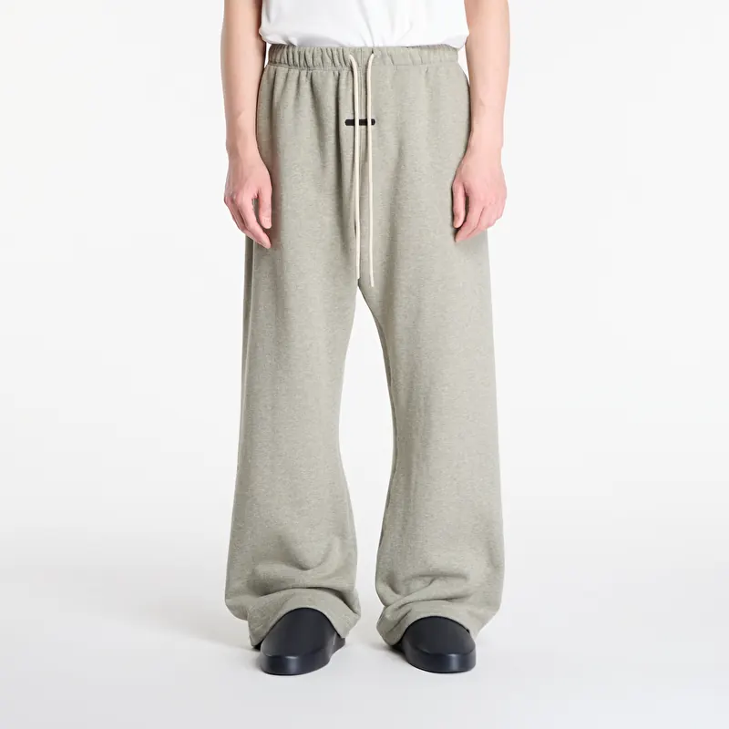 Pantalon de survêtement Fear Of God Essentials Flare Sweatpant Washed Seal Heather