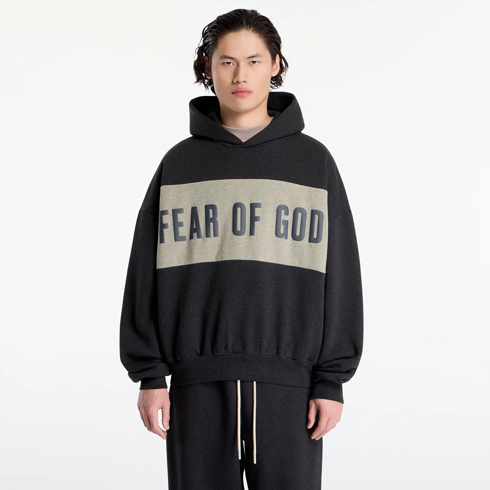 Kapuutsikud ja kampsunid Fear Of God Essentials Cropped Relaxed Panelled Hoodie Iron Grey Heather/ Seal Heather