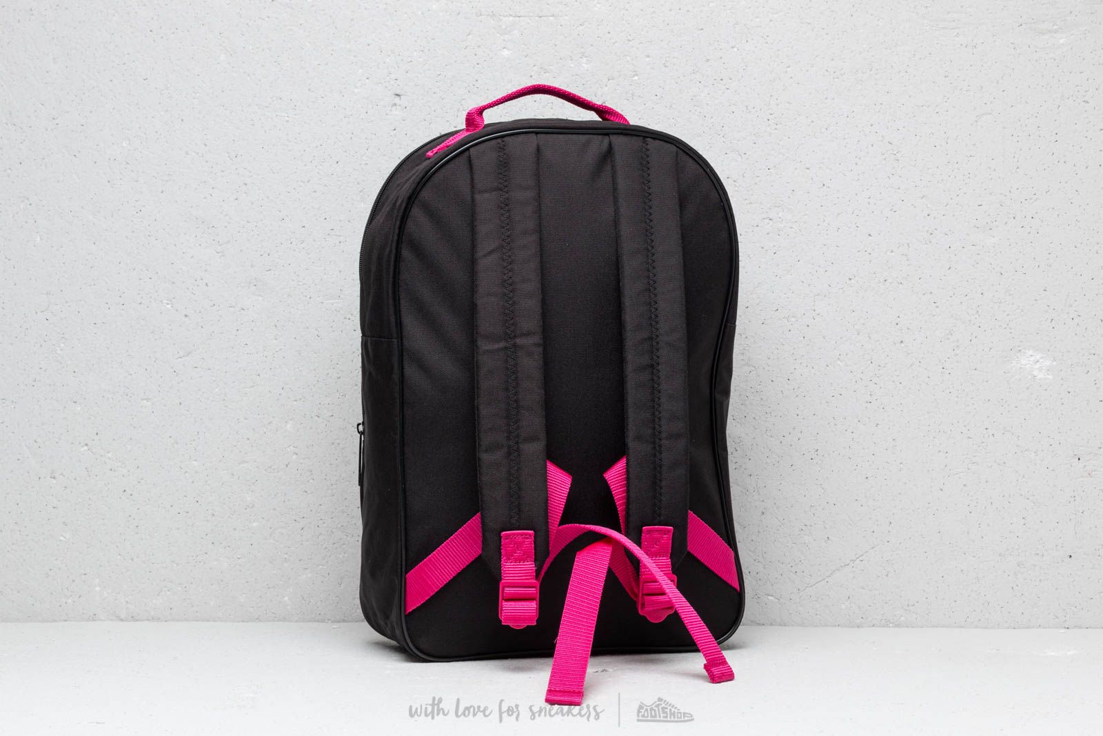 Reput adidas Classic Backpack Black/ Bold Pink
