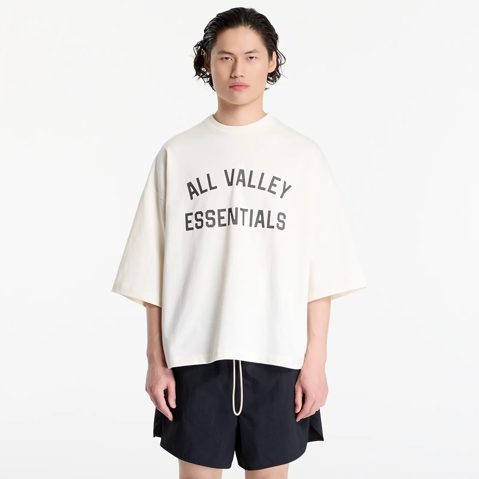 Majice i košulje Fear Of God Essentials Merch Tee Ivory