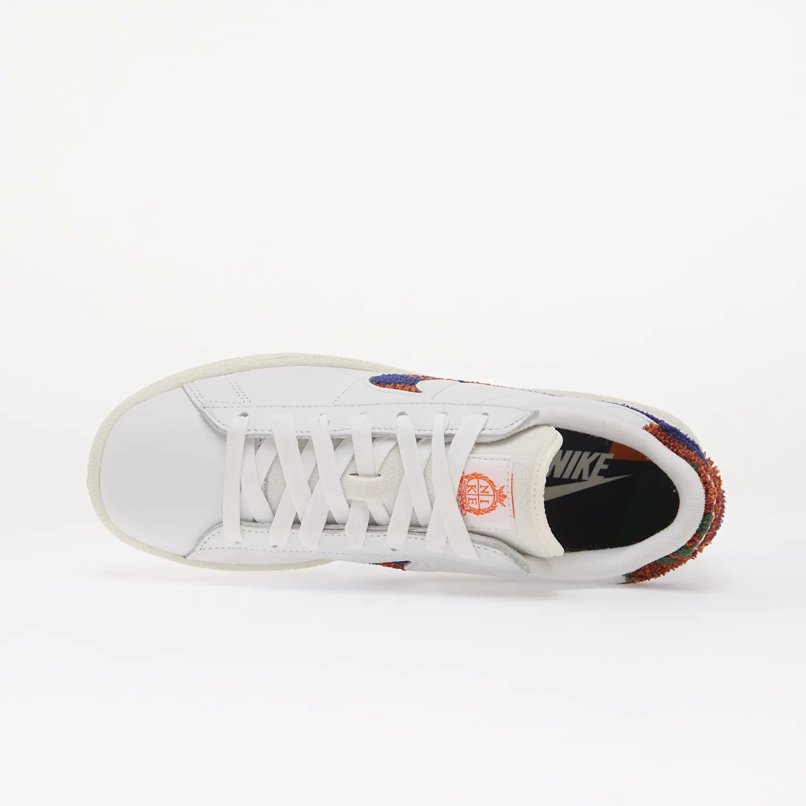 Miesten kengät Nike Tennis Classic Cs Prm Terry 2 White/ White-Sail-Safety Orange