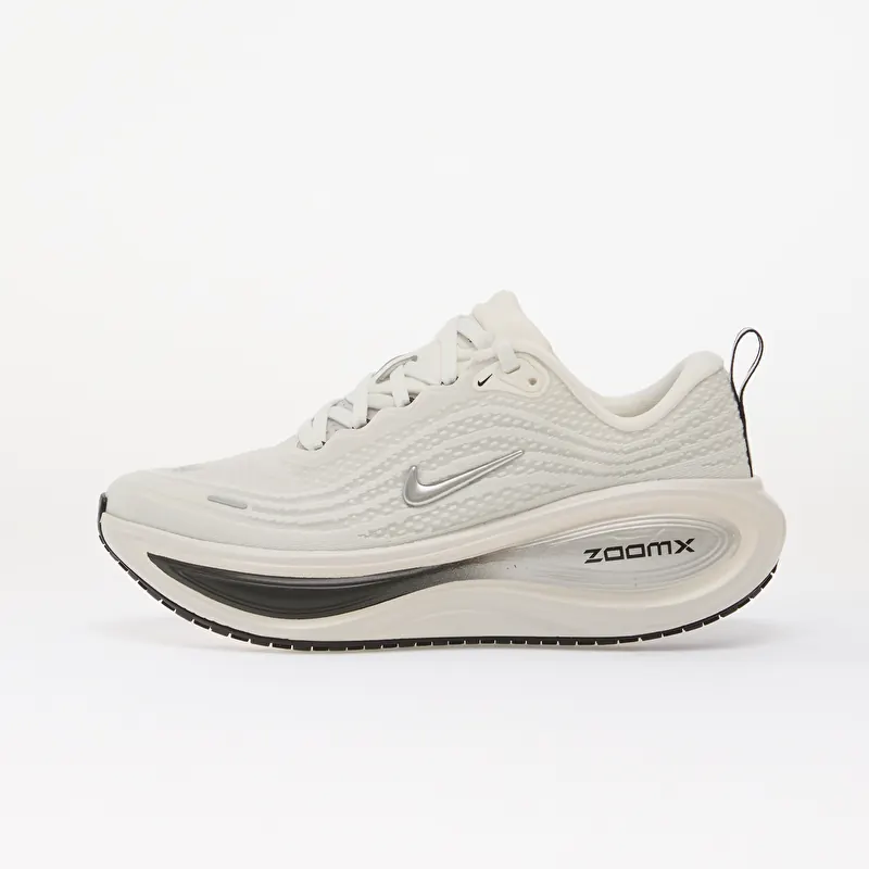 Nike Vomero Plus Summit White/ Metallic Silver-Sail