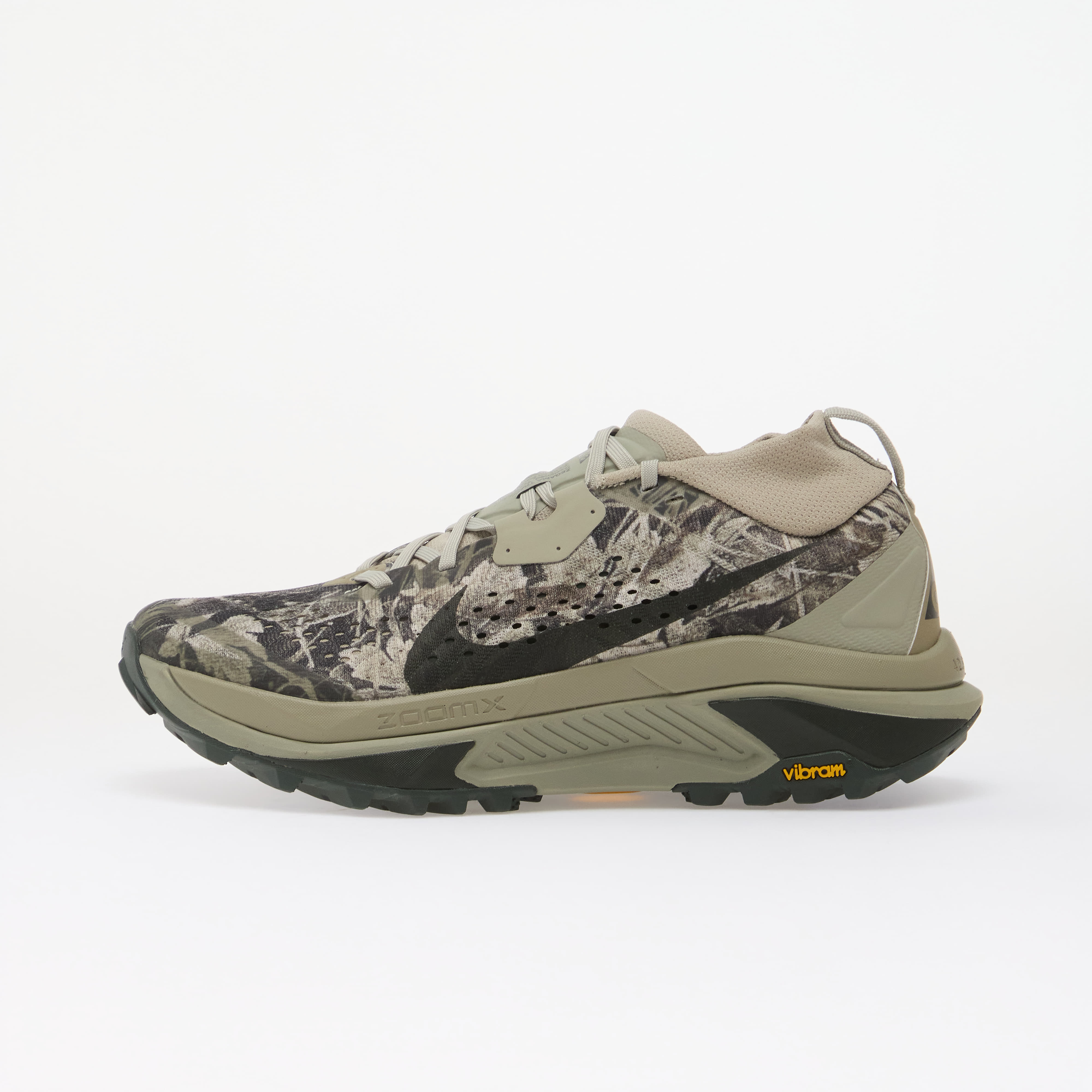 Pantofi Nike ACG Zegama Trail Spruce Fog/ Black Spruce-Sea Glass-Black 10