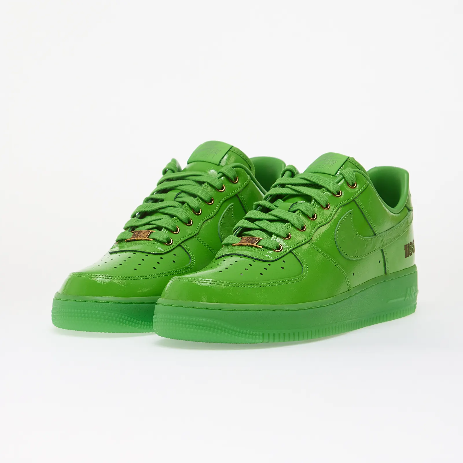 Vīriešu apavi AIR FORCE 1 '07 LX N/A Green Apple/ Green Apple-Chlorophyll