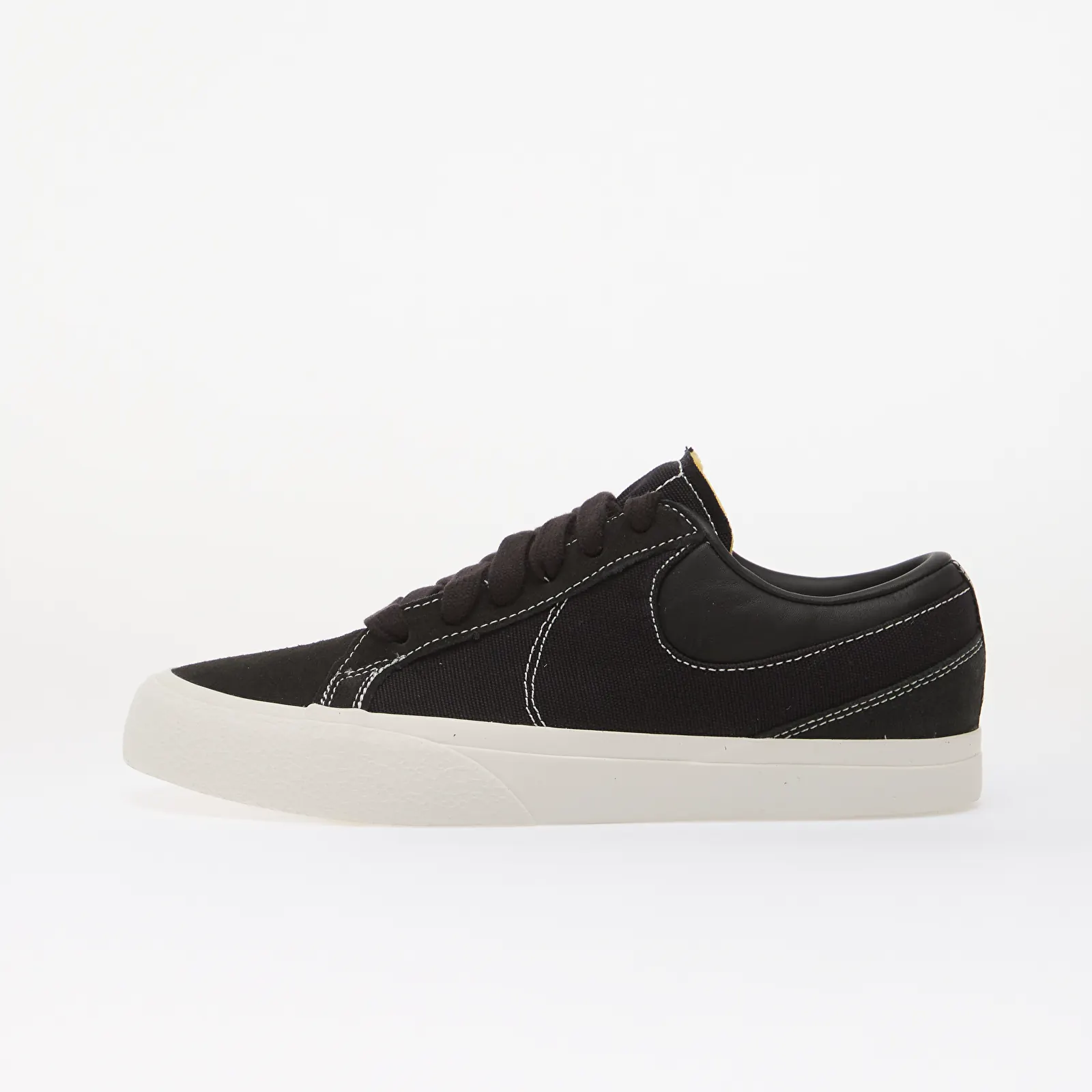 Pánske tenisky a topánky Nike Blazy Black/ Black-Sail-White