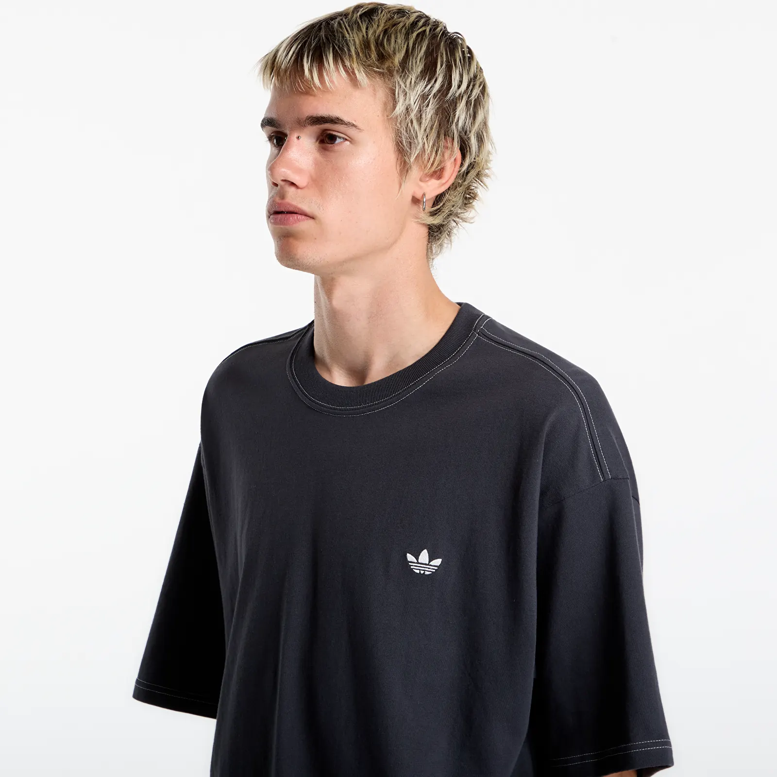 T-shirts adidas Contrast Oversized T-Shirt Carbon