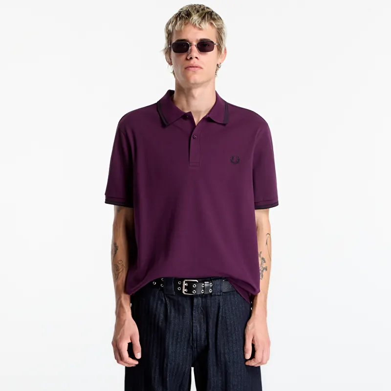 FRED PERRY Twin Tipped Fred Perry Shirt Plum/Black