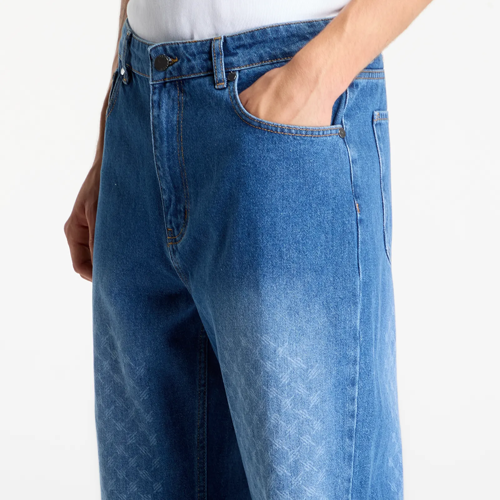 Moške kavbojke Daily Paper Faded Monogram Amba Jeans Mid Blue