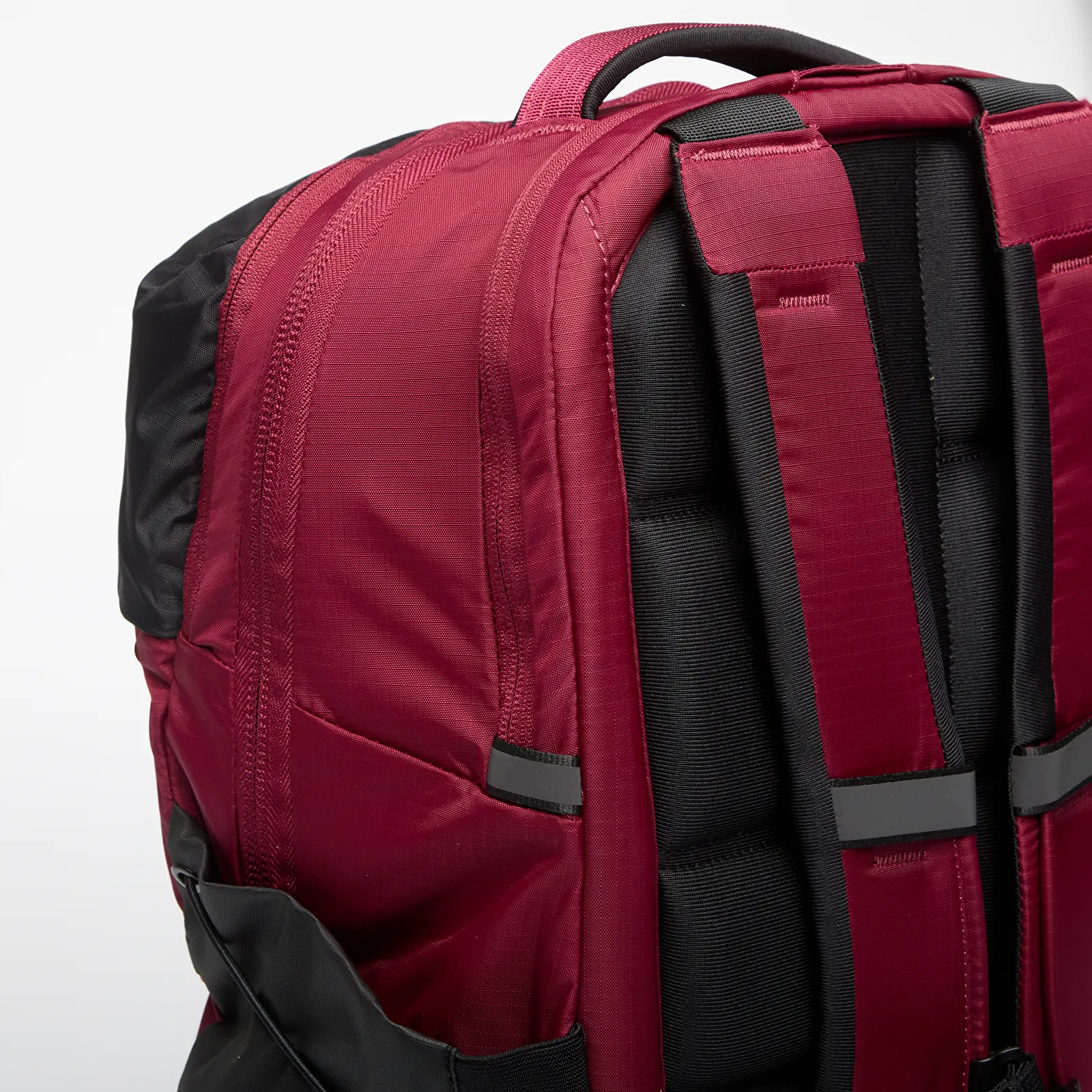 Reput The North Face Borealis Burgundy Crush/ Tnf Black