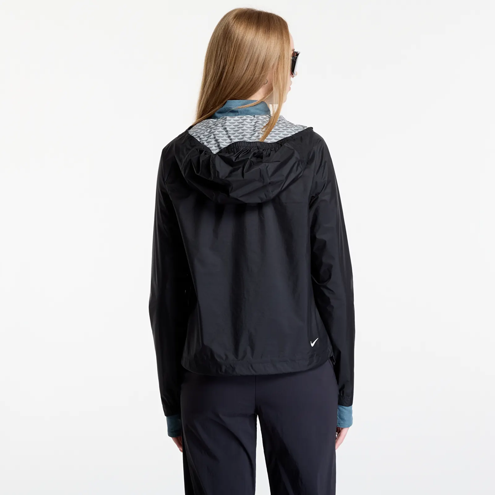 Vetrovke  Nike ACG "Trailwind" Women's Storm-FIT ADV Jacket Black/ Summit White