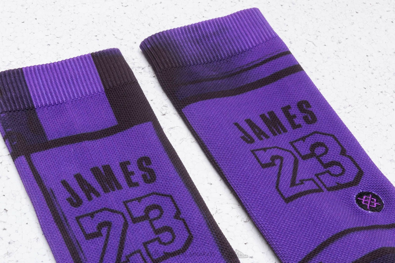 Lakers lebron socks top