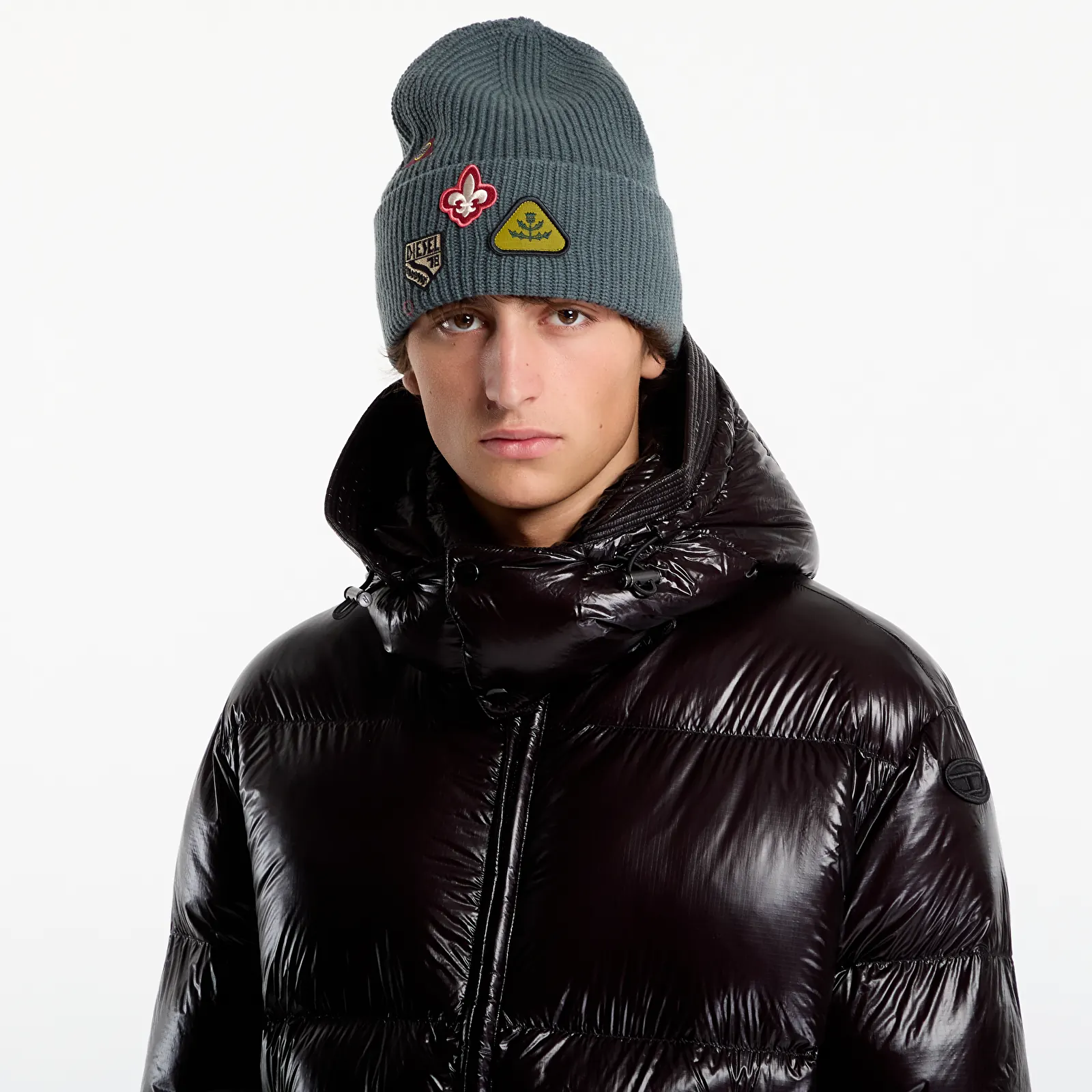 Пухени якета Diesel W-Rolfys-Wrd-Bkcp Jacket Black