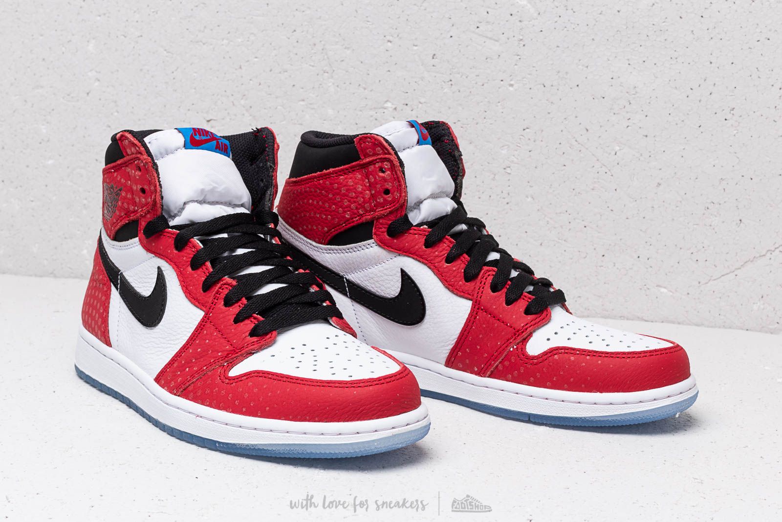 Mens mid tops high tops Air Jordan 1 Retro High OG
