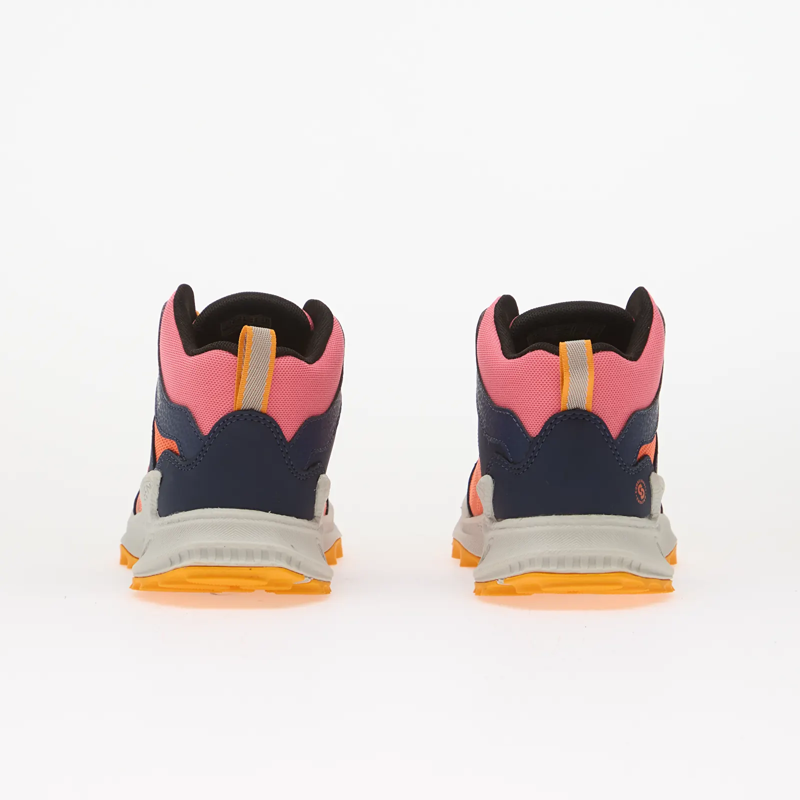 Kids' sneakers and shoes KEEN Zionic MID WP Youth ?